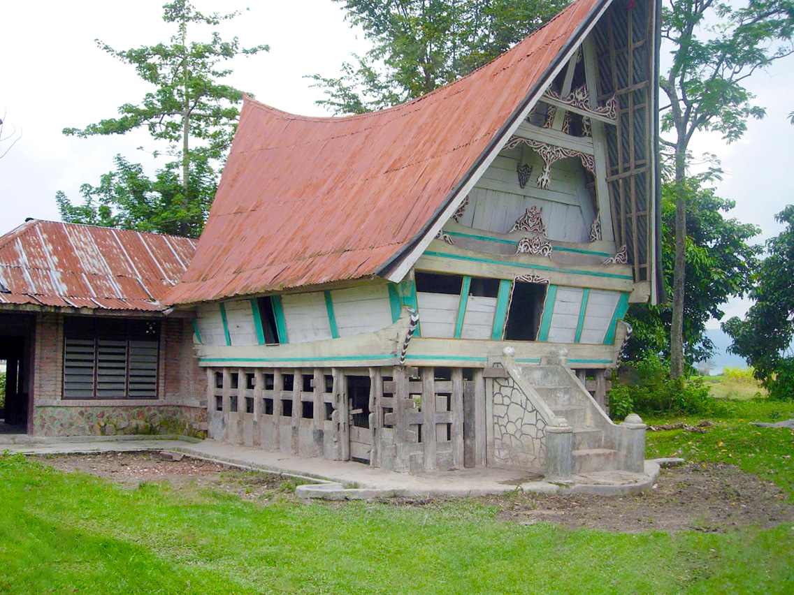 Rumah Adat Batak di Sipinggan, Samosir